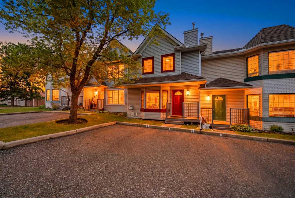 42 Patina Point SW
