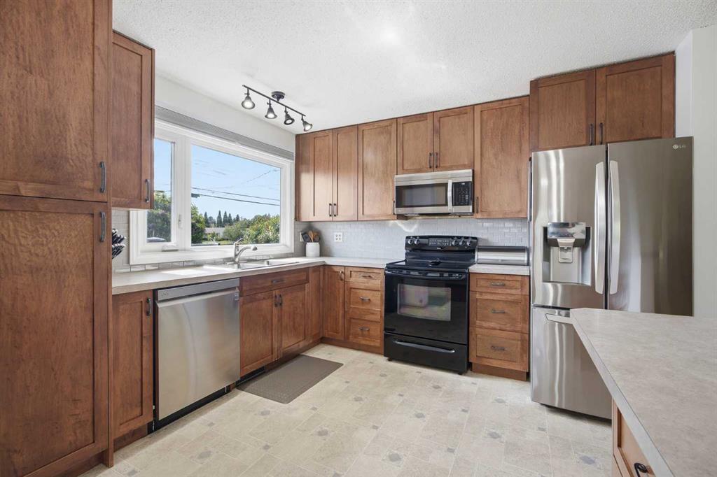 10011 Maplecreek Drive SE photo 5