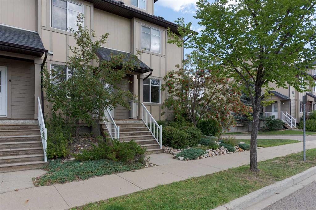137 Fontaine Crescent #7