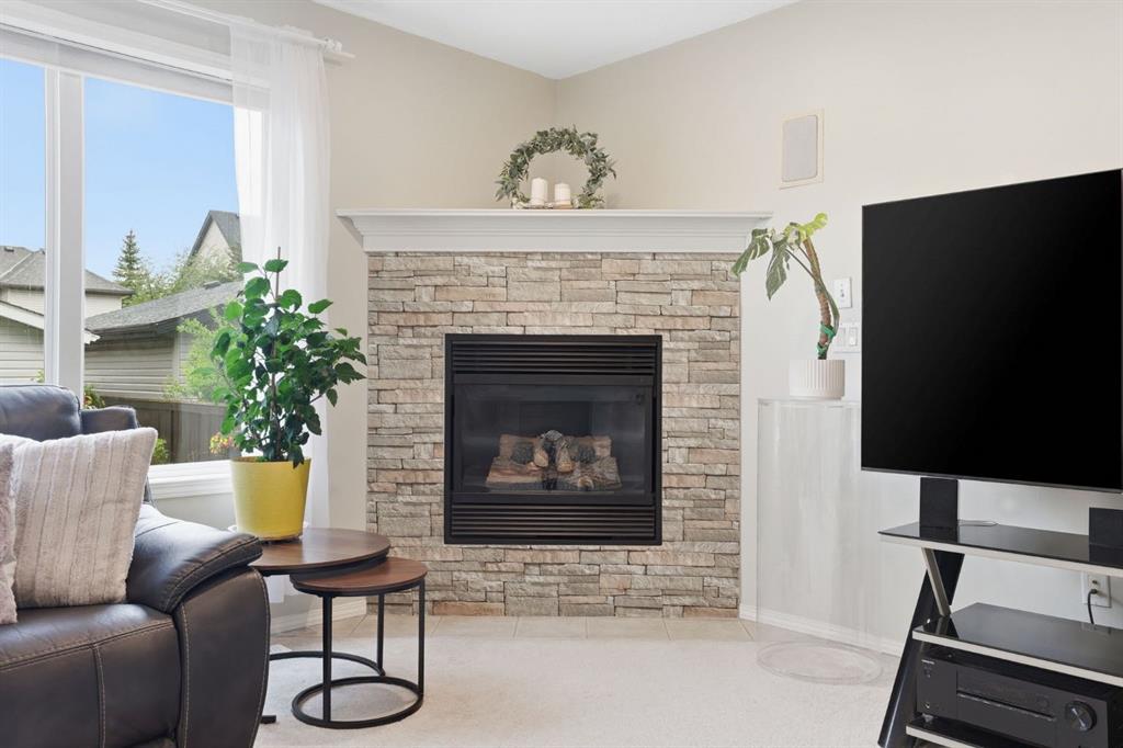 450 Elgin Way SE photo 5