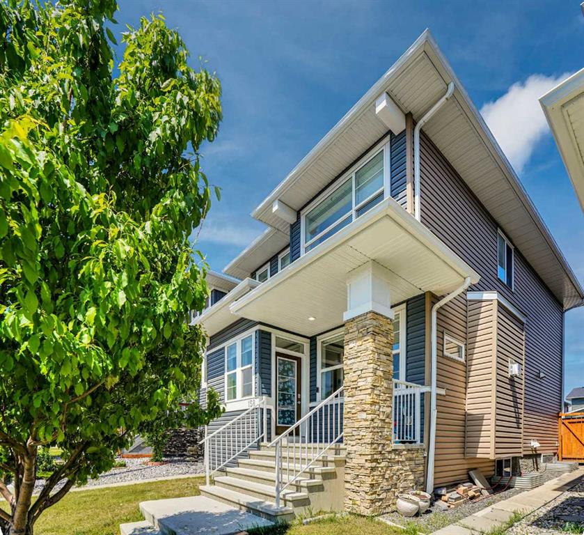 158 Redstone Common NE photo 4