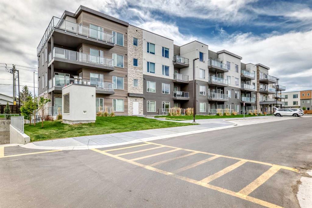 200 Shawnee Square SW #403 photo 3