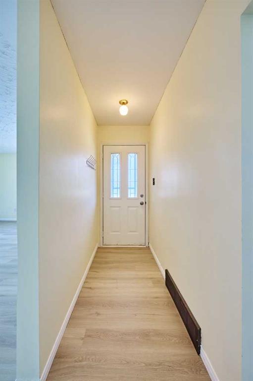 28 CORNELL Place NW photo 5