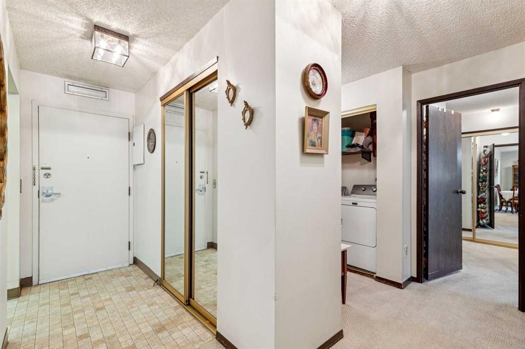 9500 Oakfield Drive SW #306 photo 2