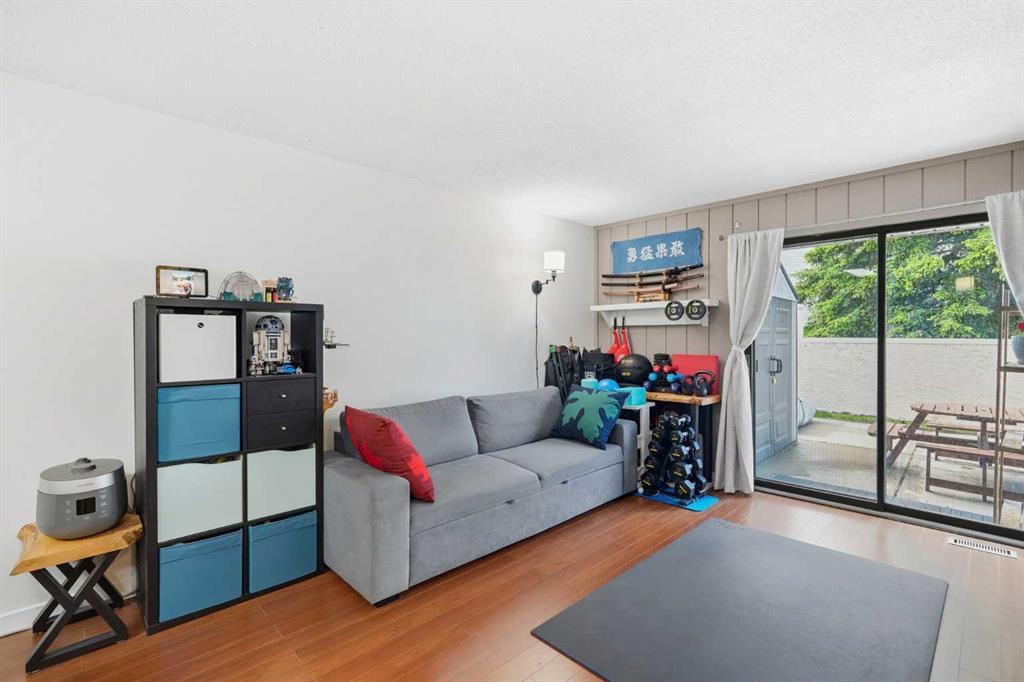 3500 Varsity Drive NW #411 photo 3
