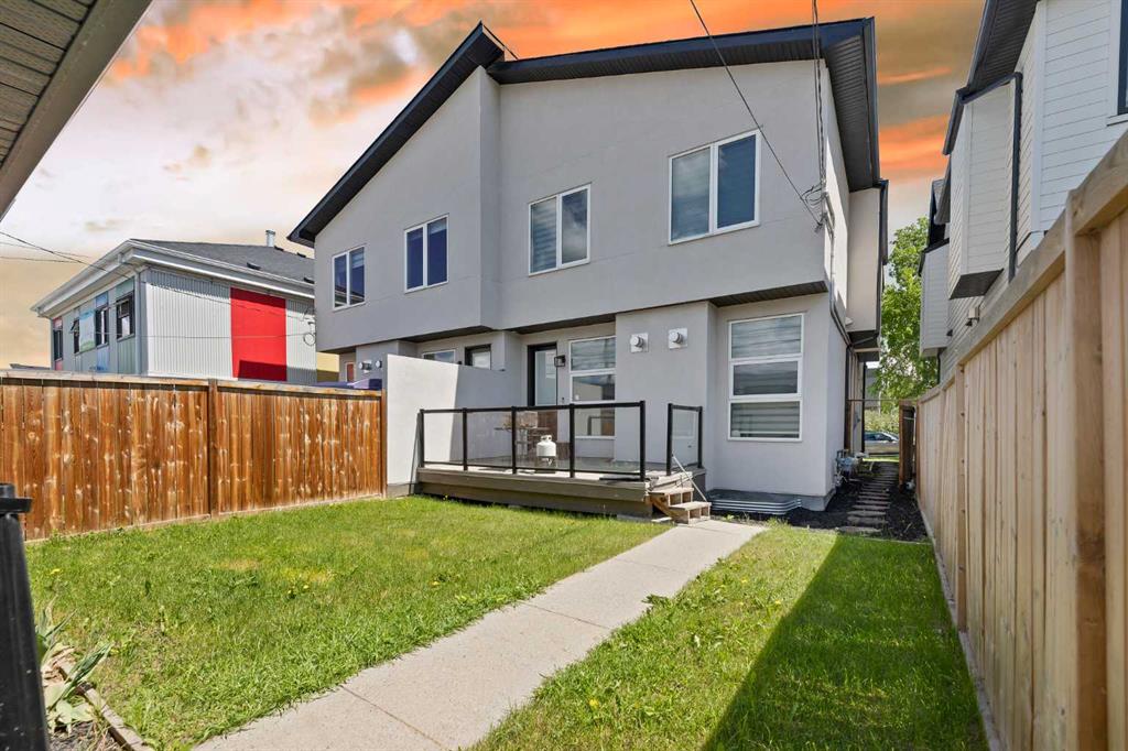 2807 36 Street SW photo 3