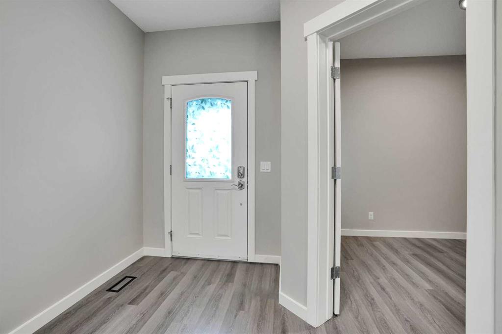22 Sherwood Road NW photo 4