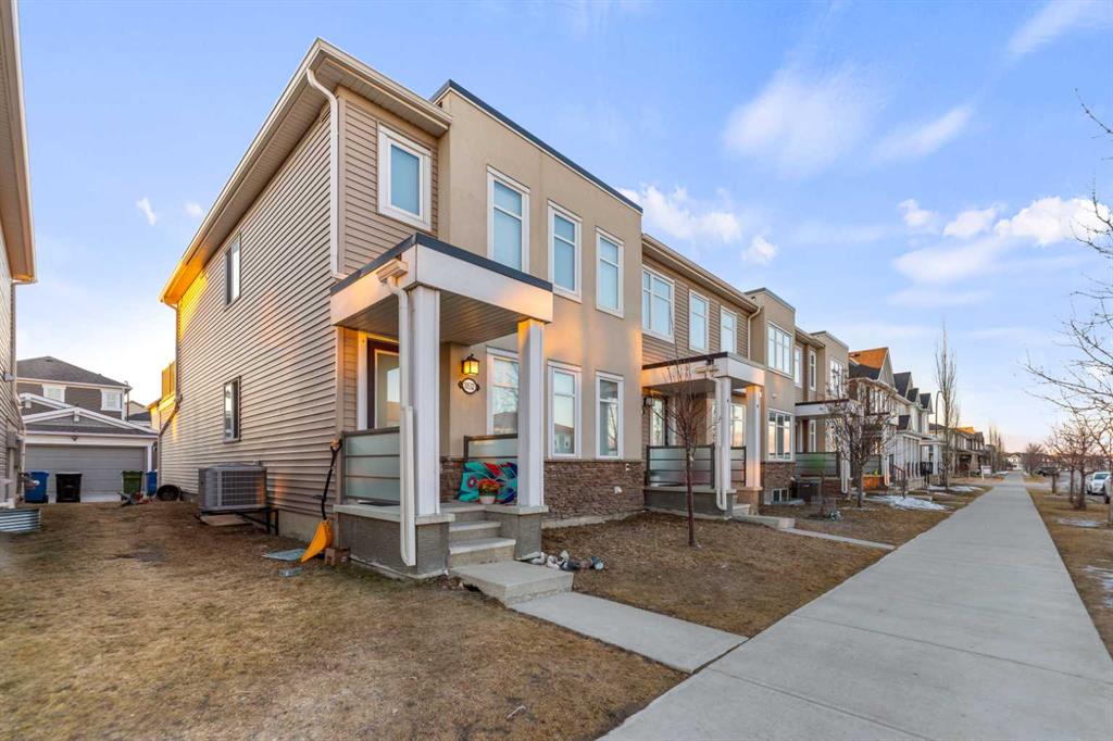 10532 Cityscape Drive NE photo 2