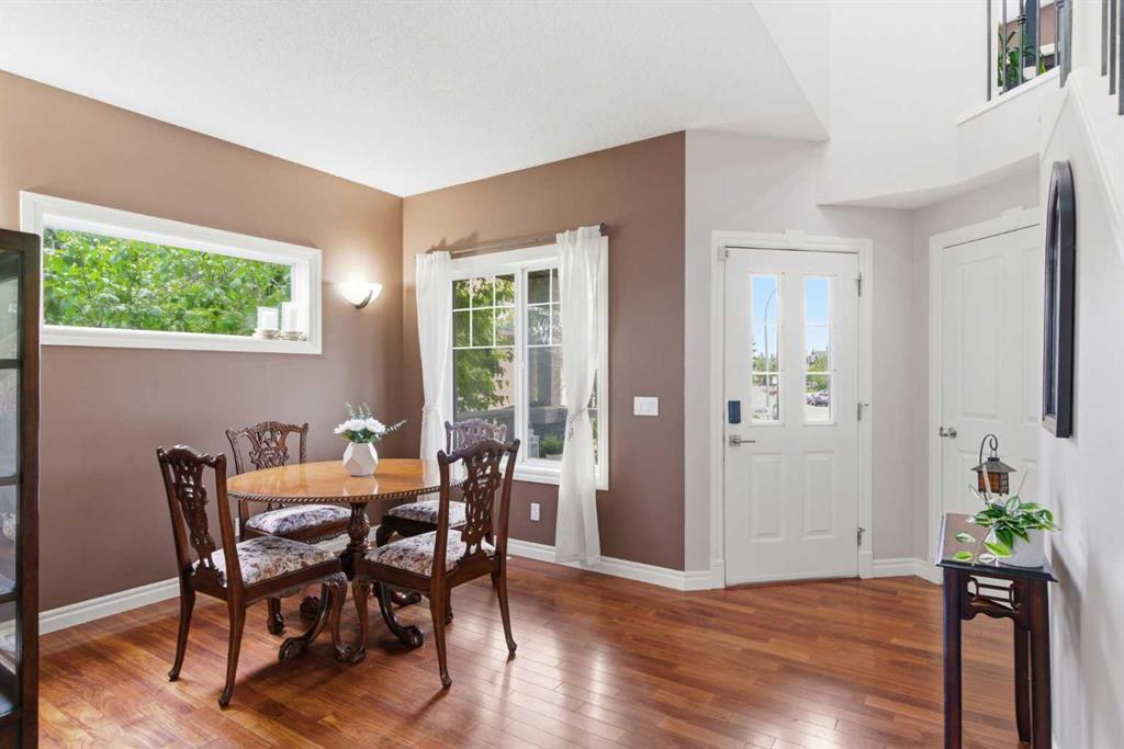 141 Panamount Green NW photo 4