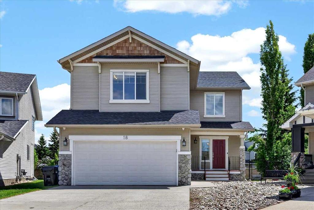 18 Cougarstone Bay SW photo 2