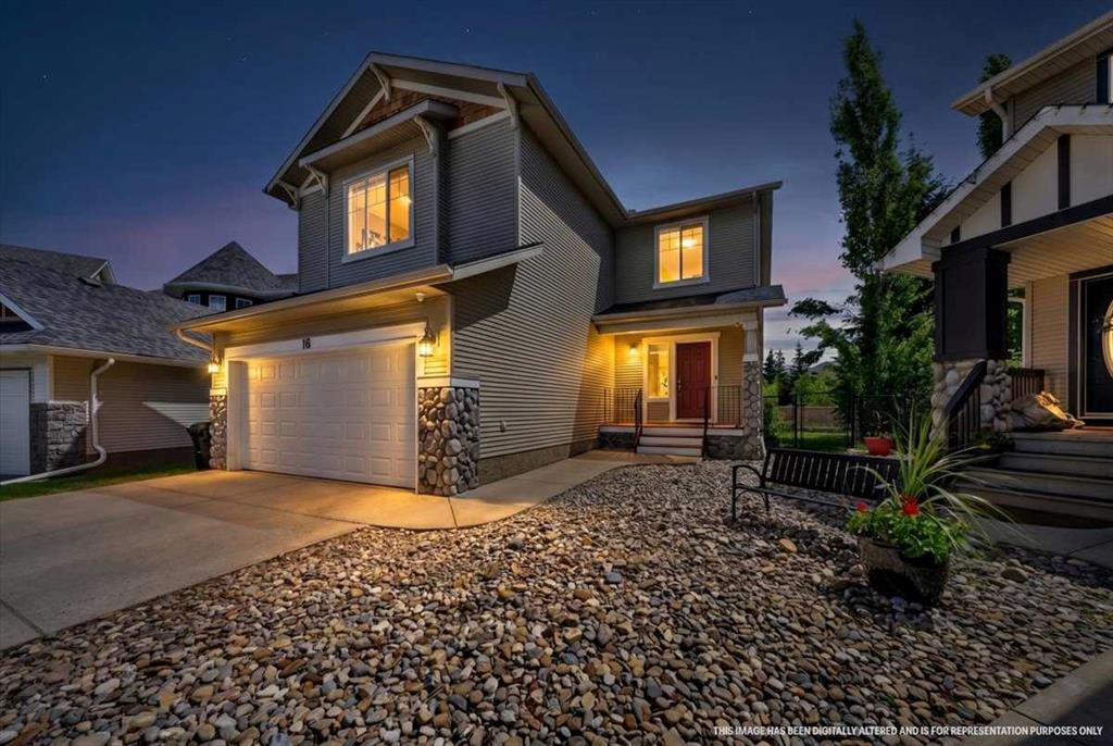 18 Cougarstone Bay SW photo 3
