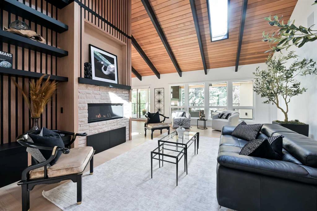201 Eagle Ridge Drive SW photo 5