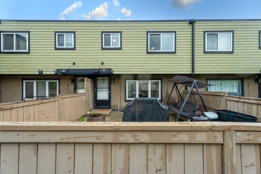 3809 45 Street SW #101