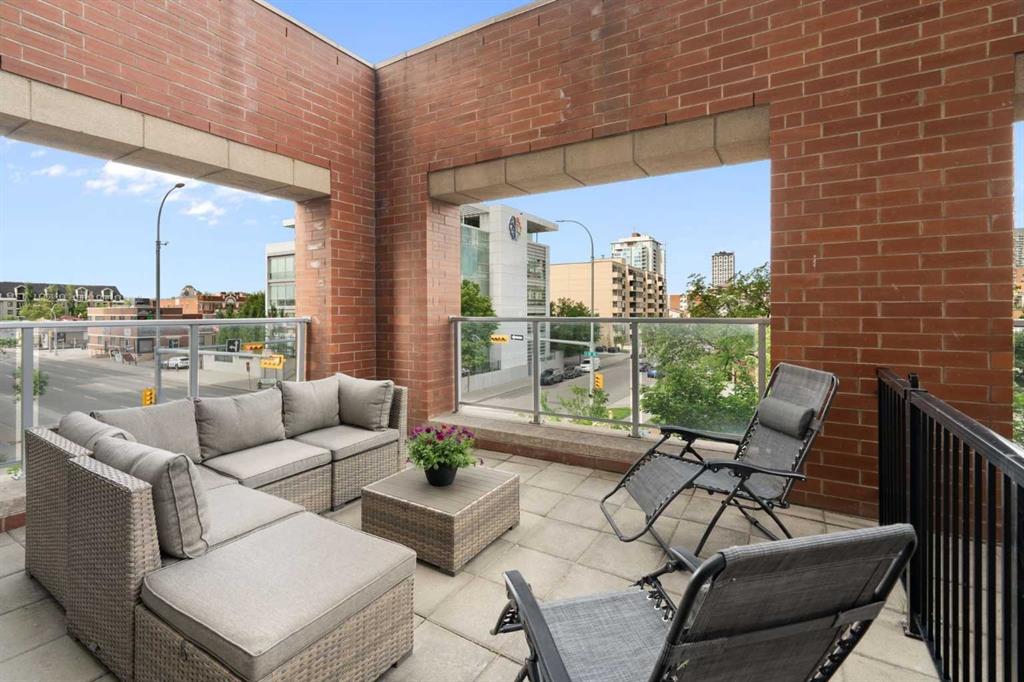 1320 1 Street SE #203