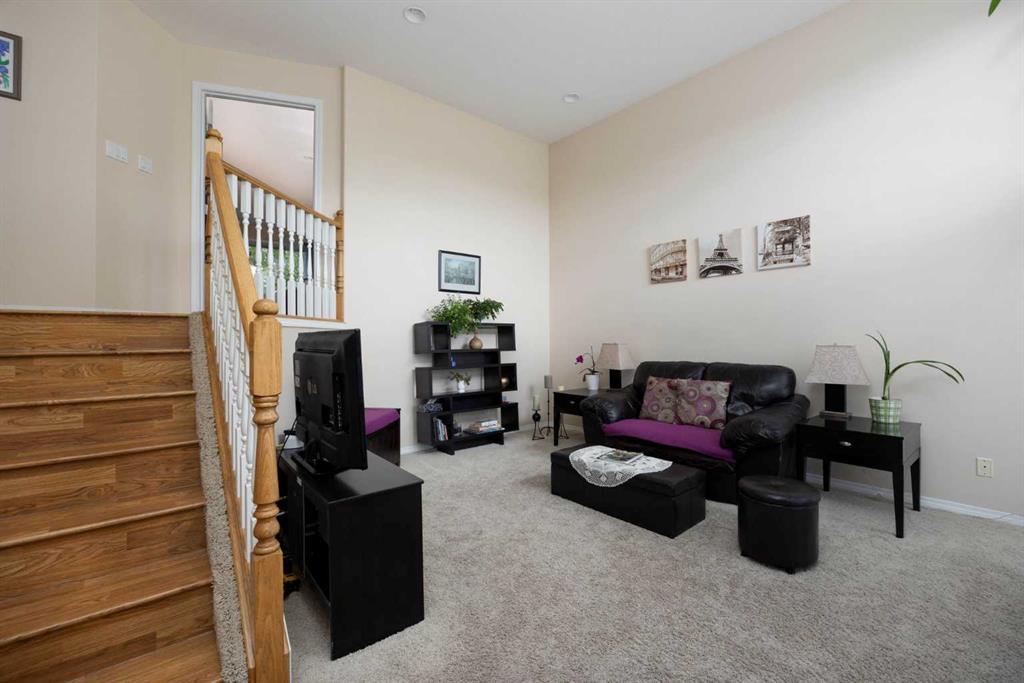 169 Eglert Drive photo 3