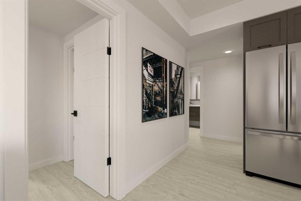 210 18 Avenue SW #302 photo 3