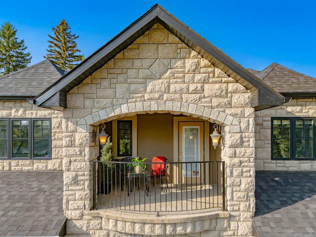 1840 Westmount Boulevard NW photo 3