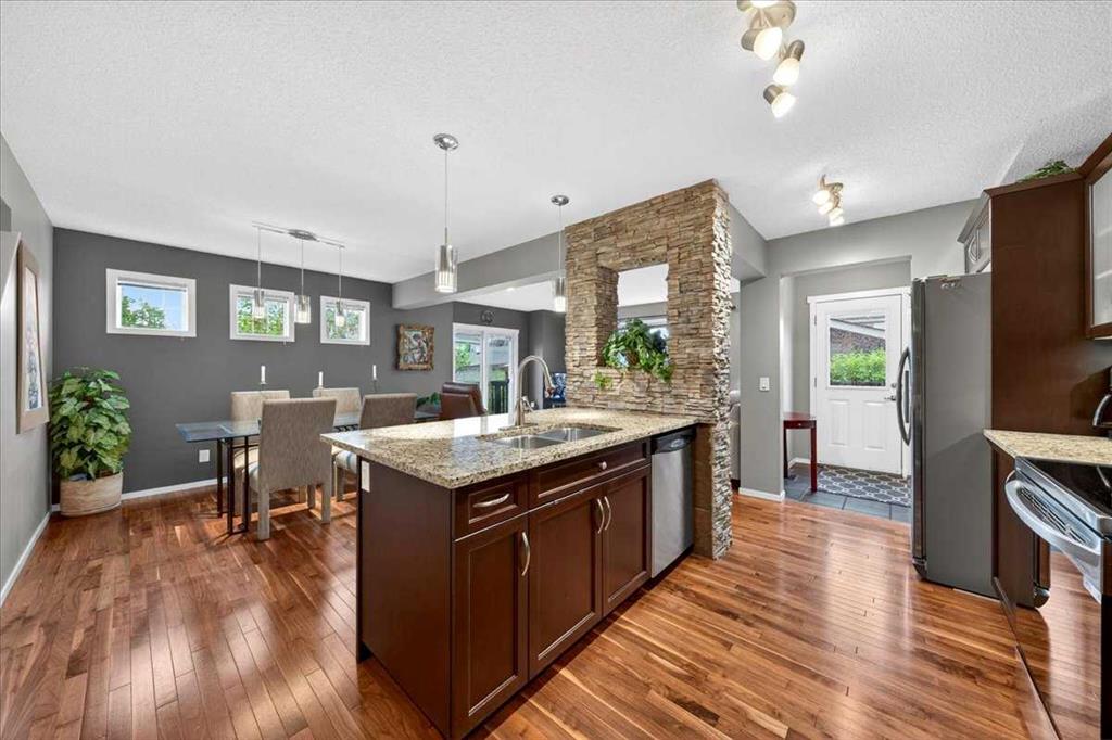 30 Copperstone Green SE photo 5