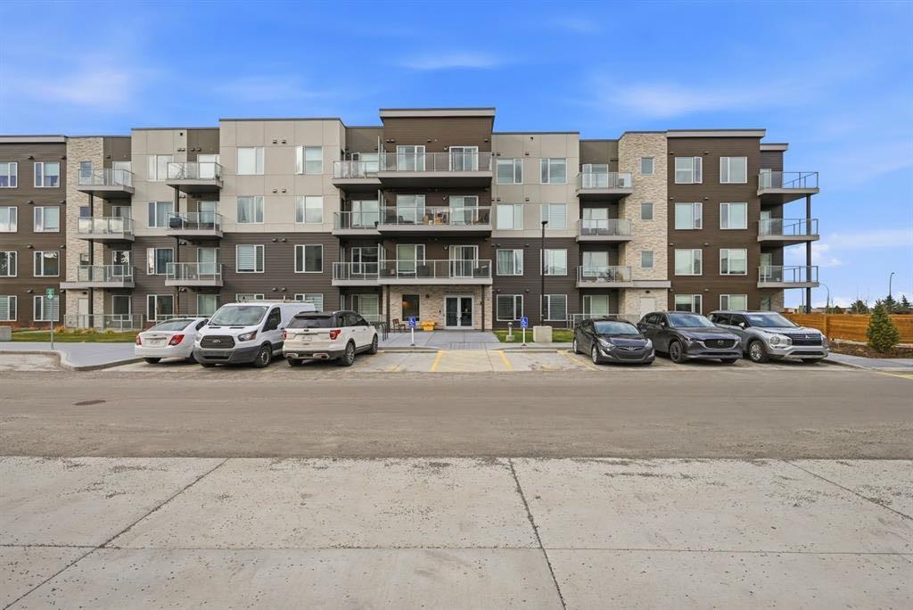 660 Shawnee Square SW #104 photo 2