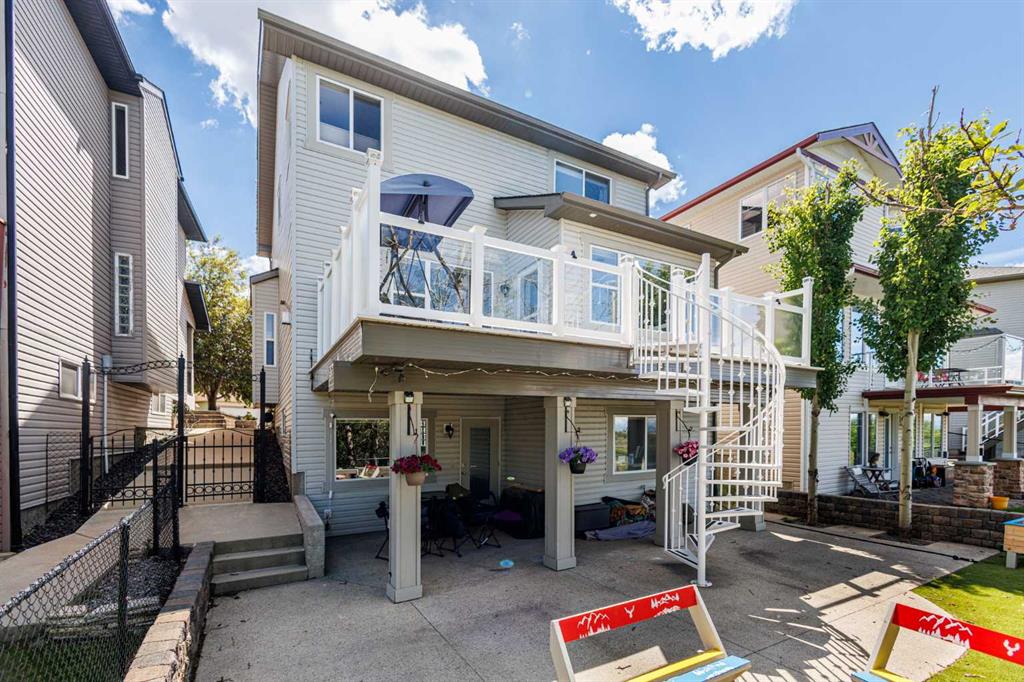 76 Rockywood Park NW photo 3