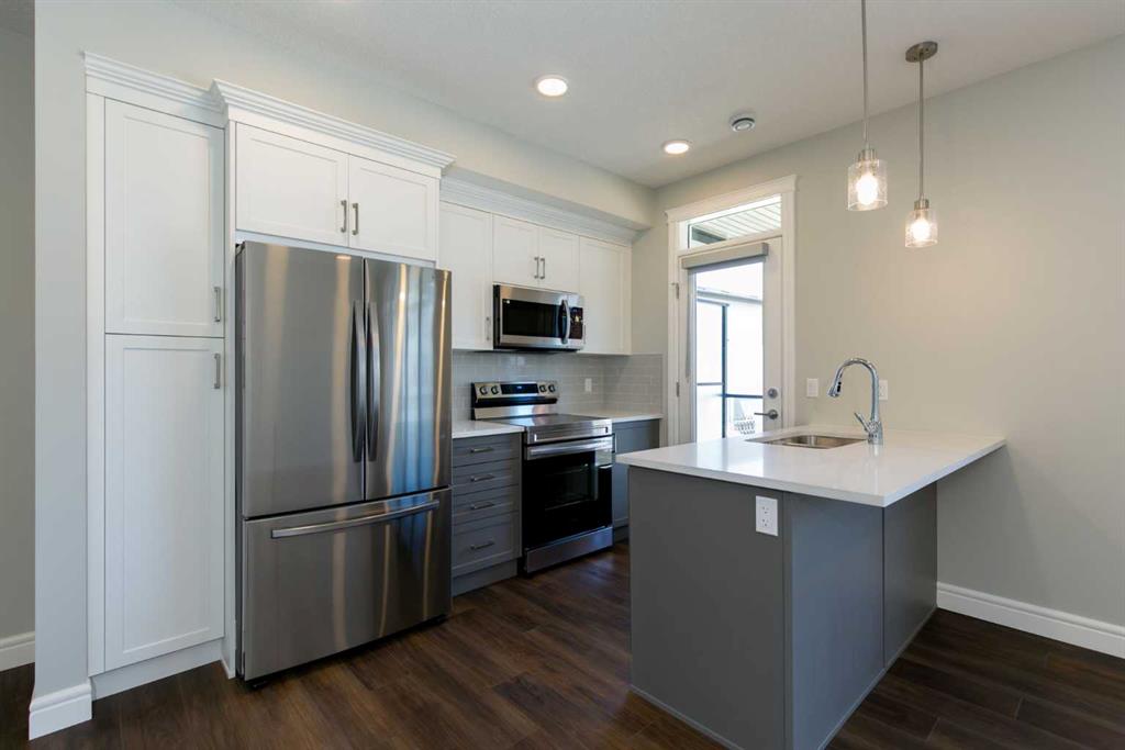 414 Seton Passage SE #207
