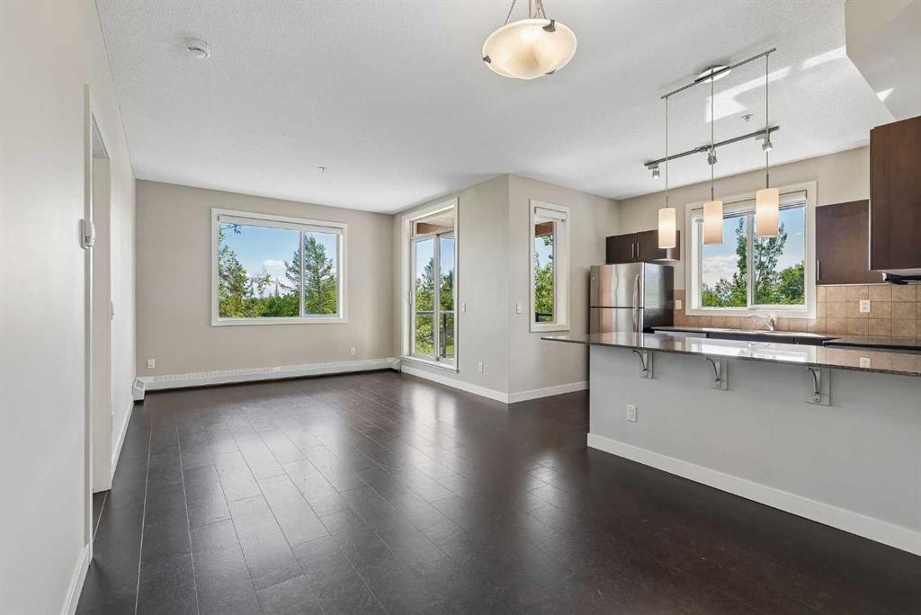 2727 28 Avenue SE #224 photo 2
