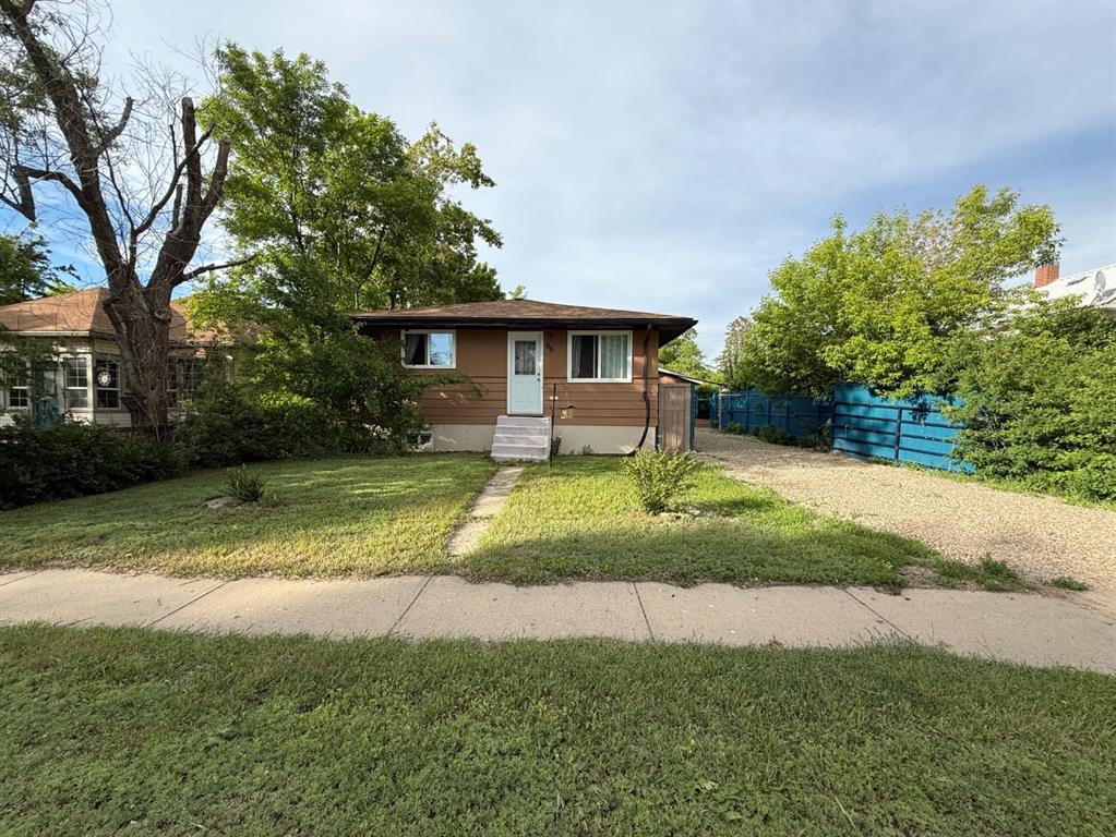 66 2 Avenue E