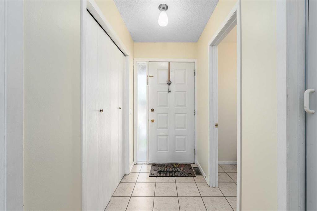 1455 Berkley Drive NW photo 4