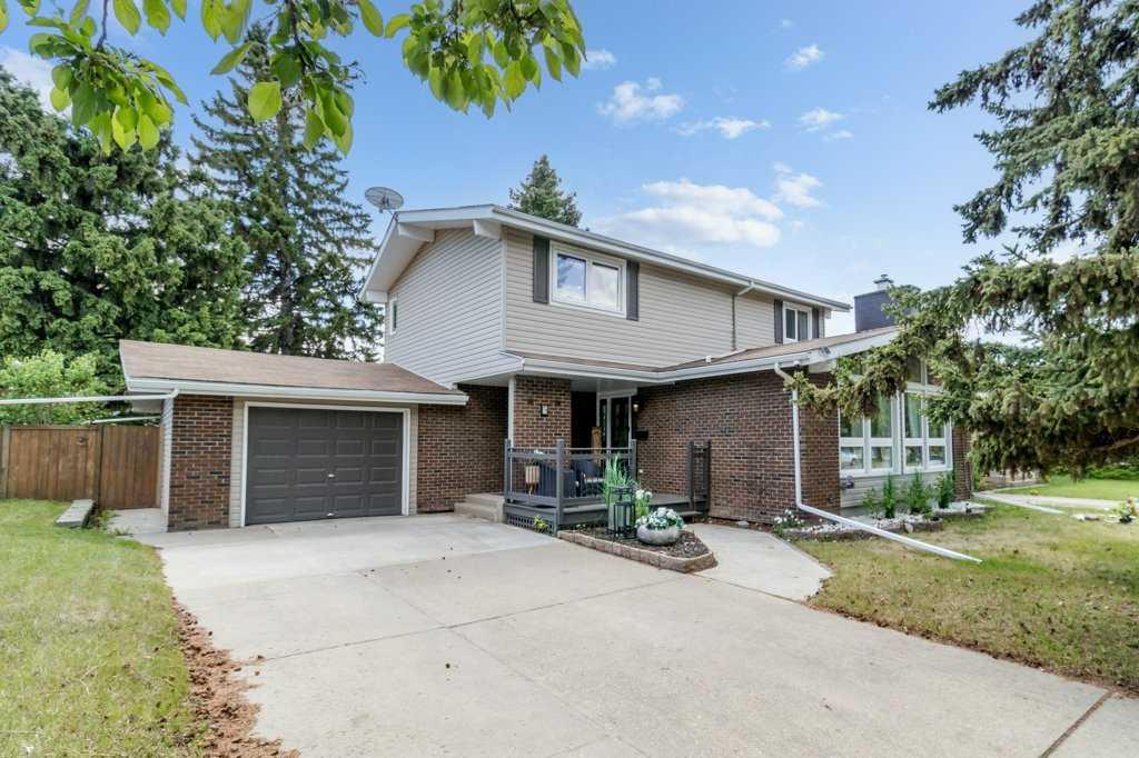 5 Selkirk Boulevard