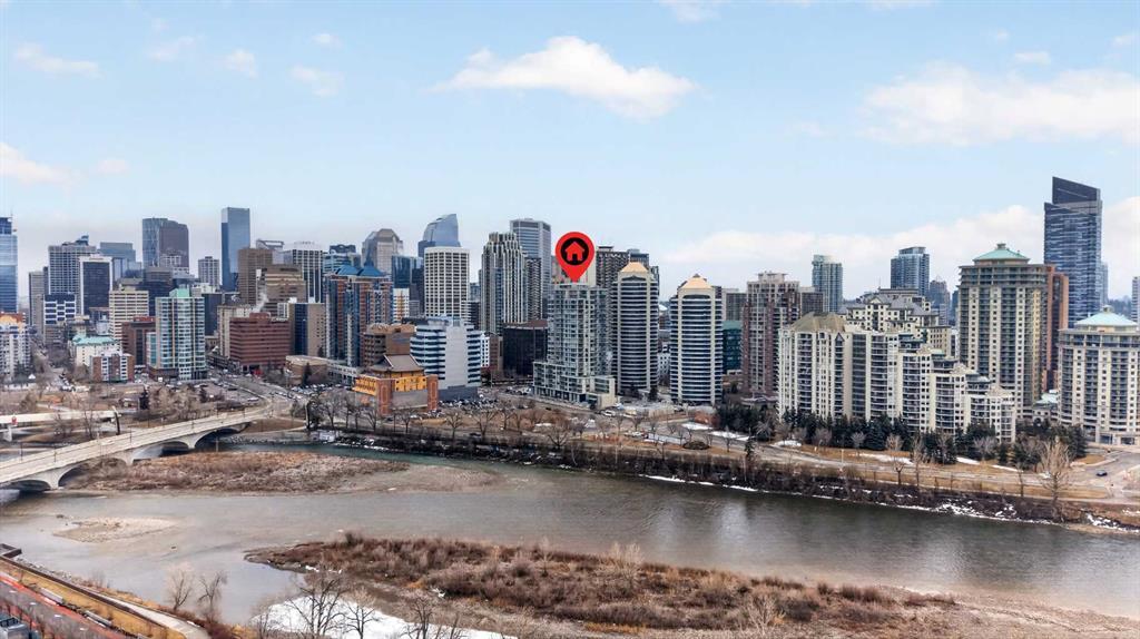 1025 5 Avenue SW #109