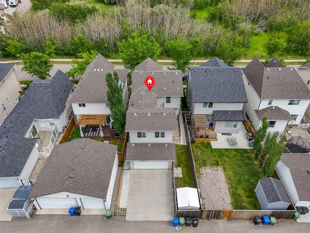 240 Elgin Meadows Way SE photo 3