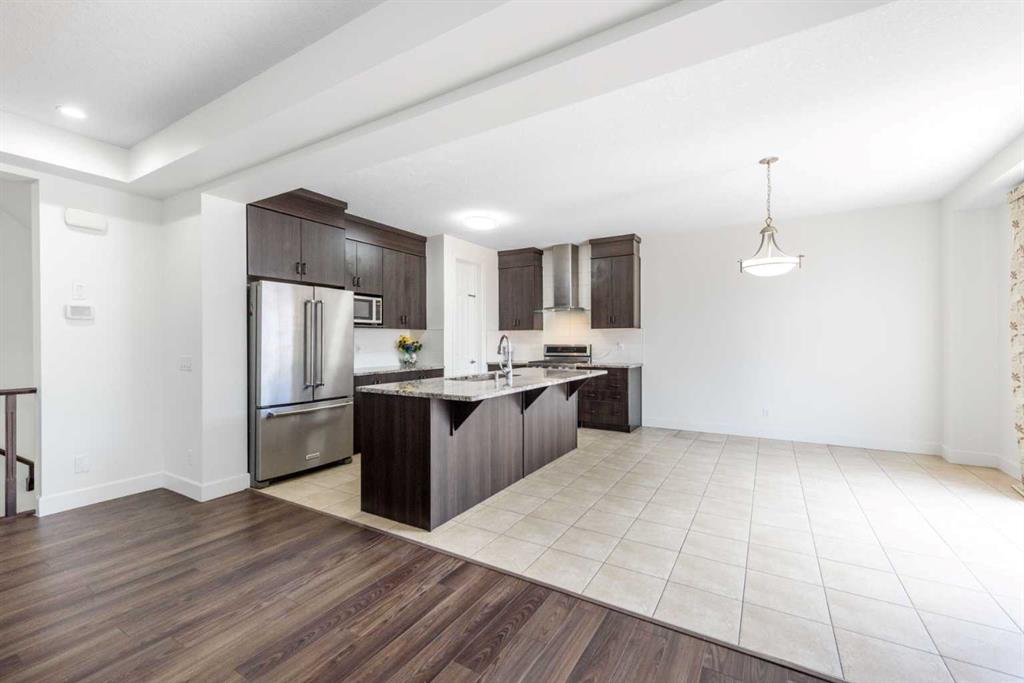 15 Cityscape Crescent NE photo 4