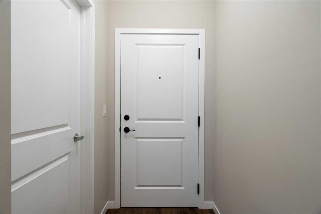 30 Mahogany Mews SE #112 photo 3