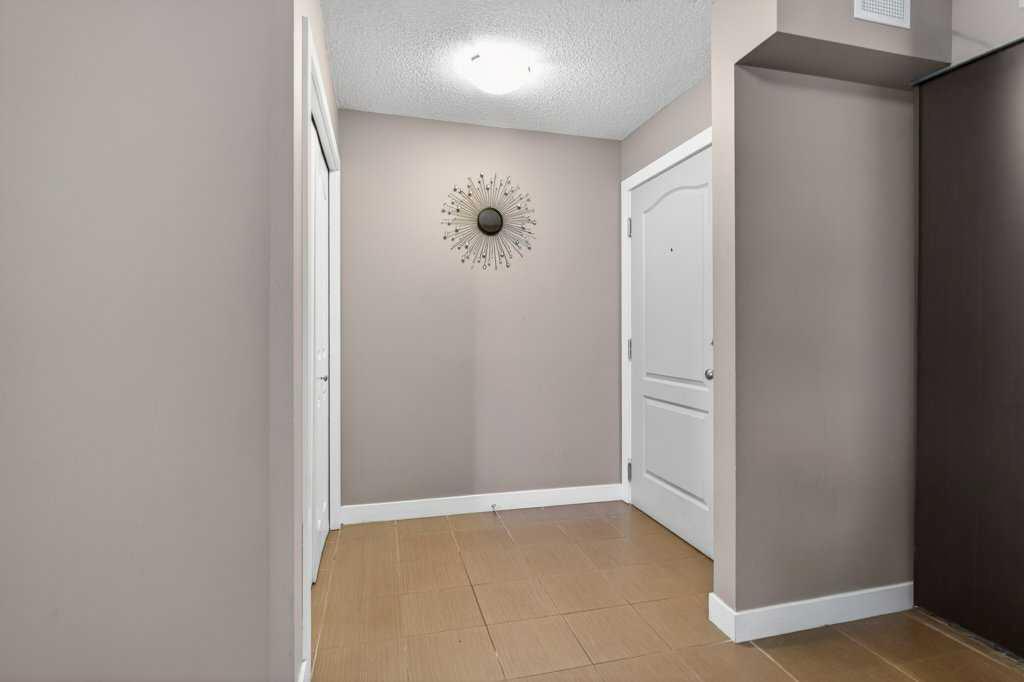 7210 80 Avenue NE #225 photo 4