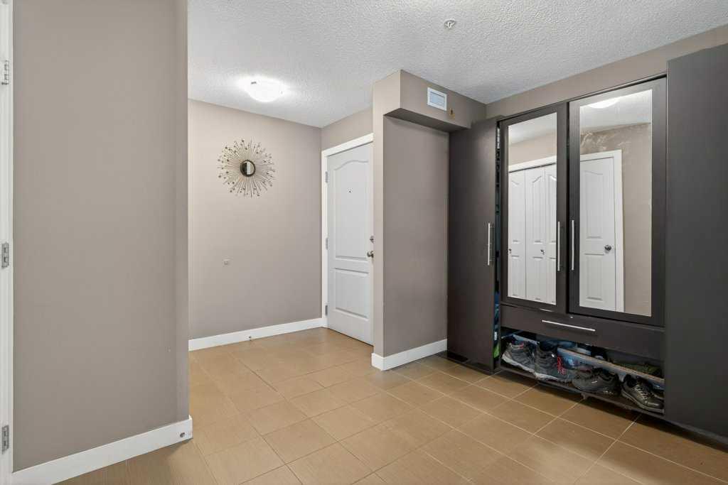 7210 80 Avenue NE #225 photo 5