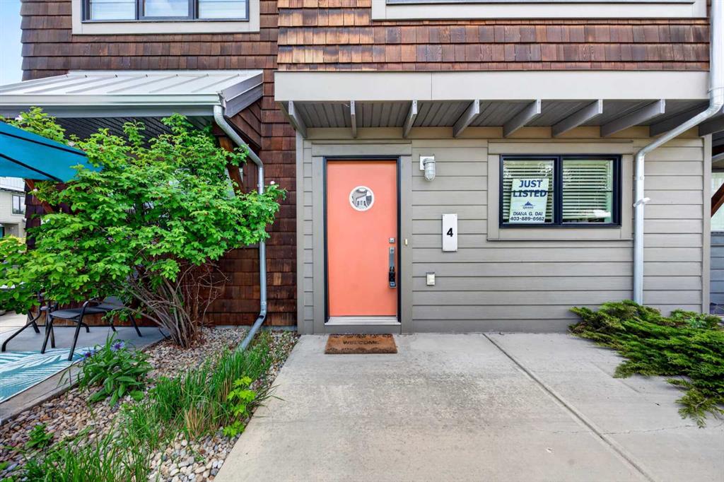 4 Walden Walk SE photo 4