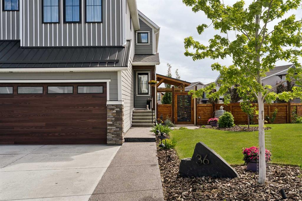 36 Rowley Rise NW photo 3