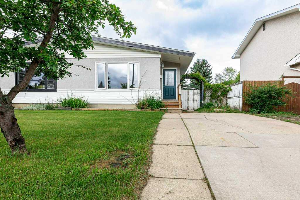 22 McIntosh Avenue