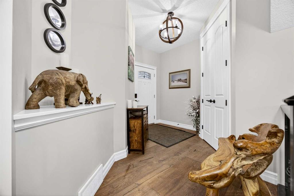 39 Nolanfield Crescent NW photo 4