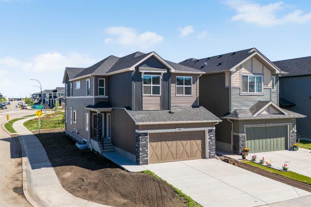 215 Sora Terrace SE photo 2