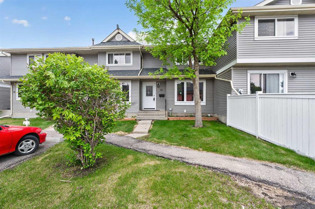10 Falconer Terrace NE photo 2
