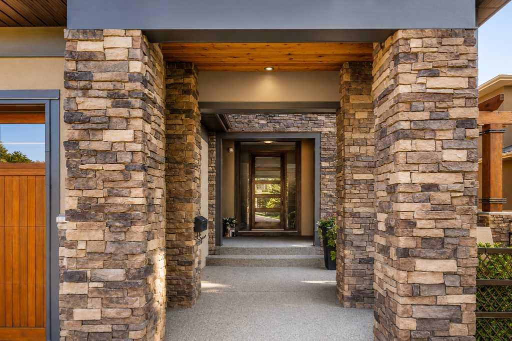 134 Aspen Ridge Place SW photo 4