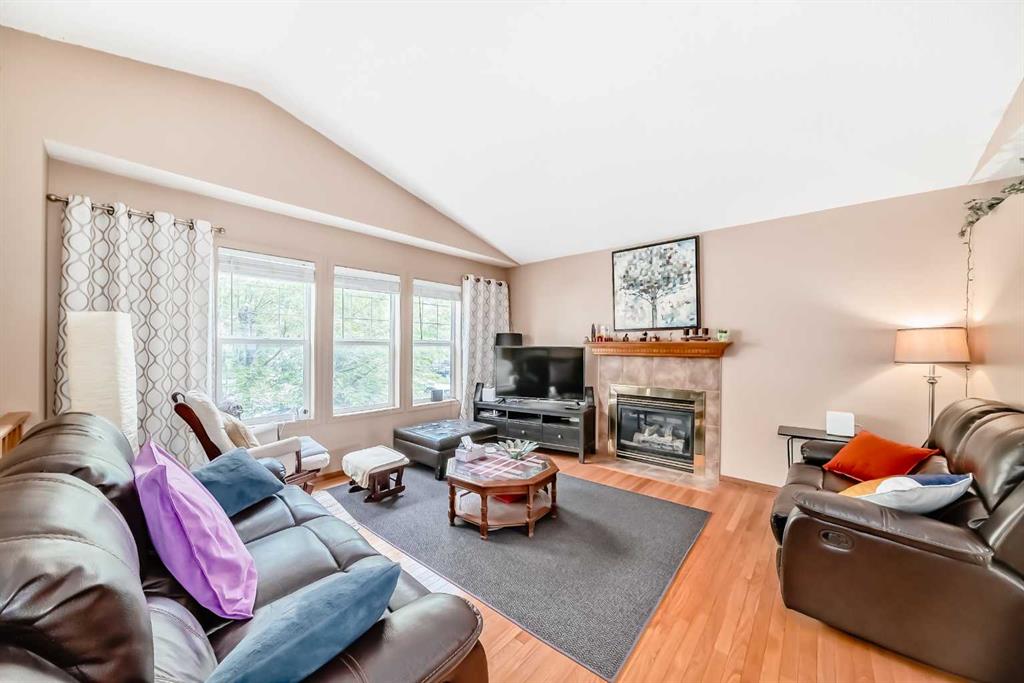 27 Covepark Drive NE photo 5