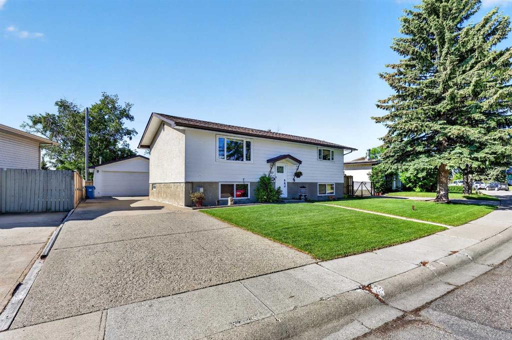 152 Maddock Way NE