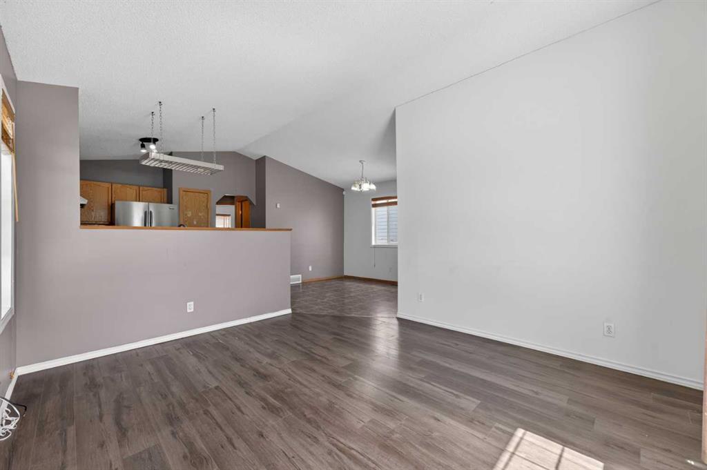 171 Saddlemont Crescent NE photo 5
