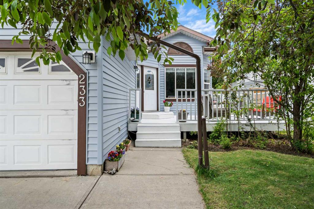 233 Coverdale Road NE photo 2