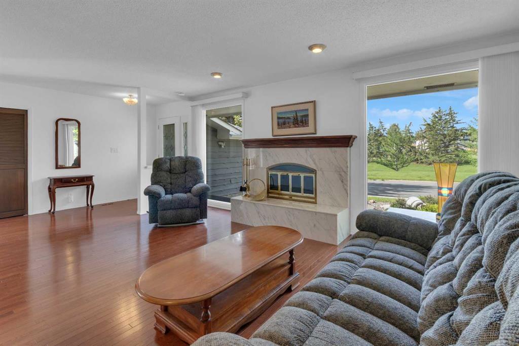 316 Norseman Road NW photo 5