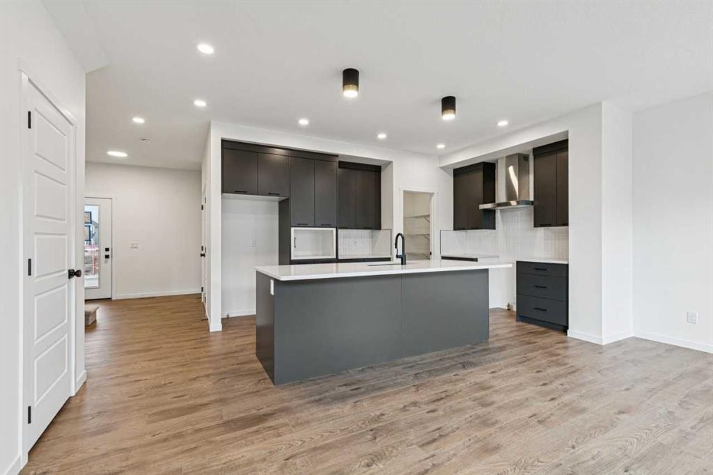 138 Sugarsnap Street SE photo 5