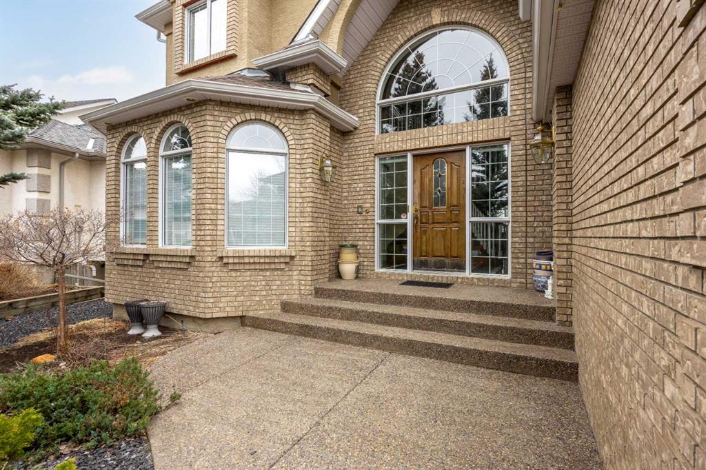 216 Evergreen Heath SW photo 4