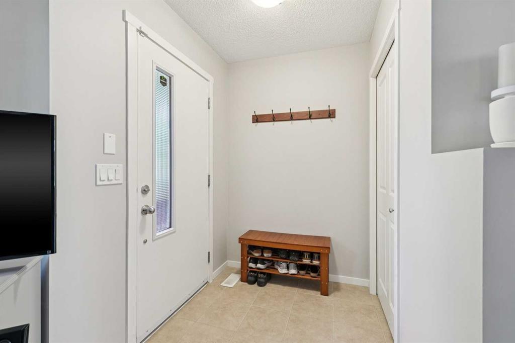 58 Walden Drive SE photo 2